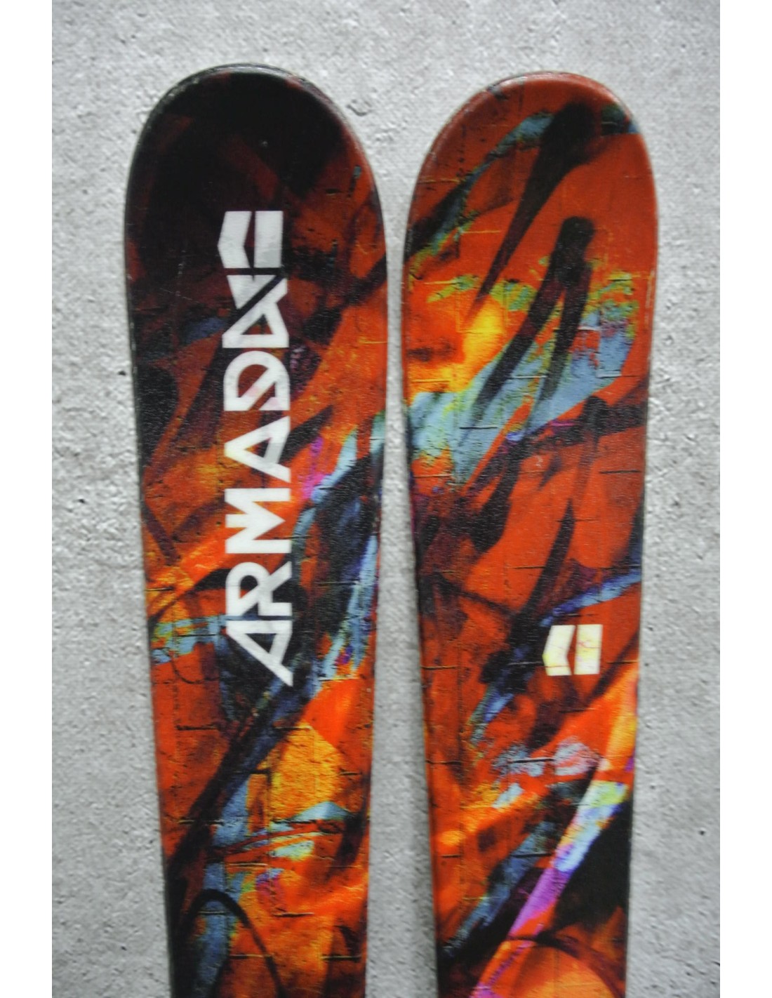 Freestyle/All Mountain -ARMADA ARV 84 -142cm Cool Skis!